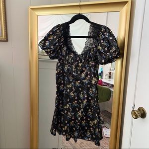 FOR LOVE AND LEMONS AUGUST DRESS. SIZE S.